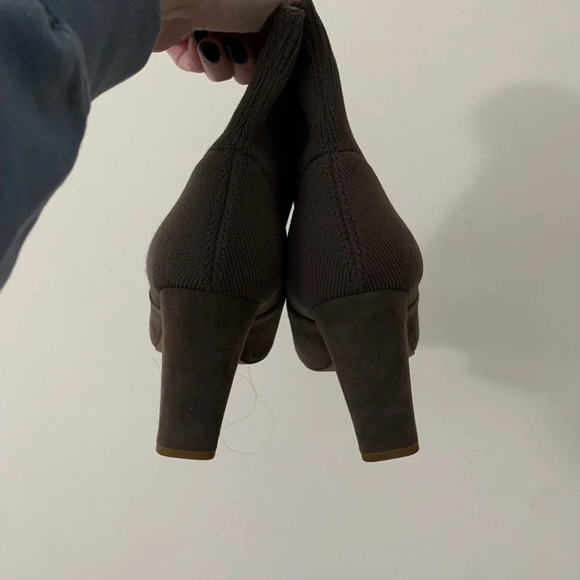 Steve Madden Remy Sock Ankle Booties - Picture 4 of 7